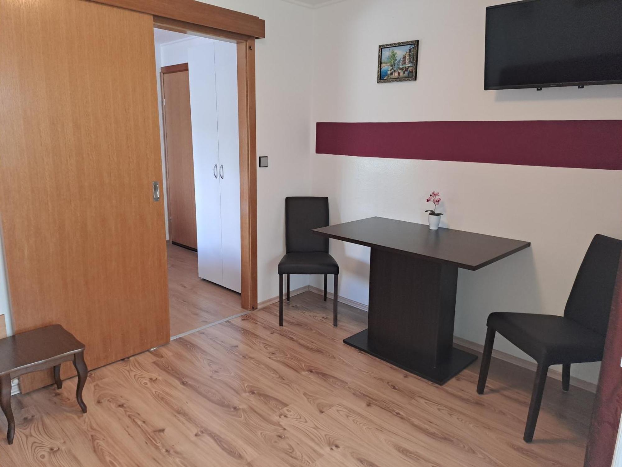 Studio Apartments Maslinik Krk Town Extérieur photo